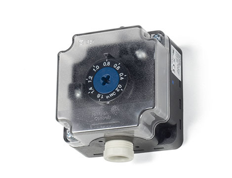 P232 Adjustable differential pressure switch